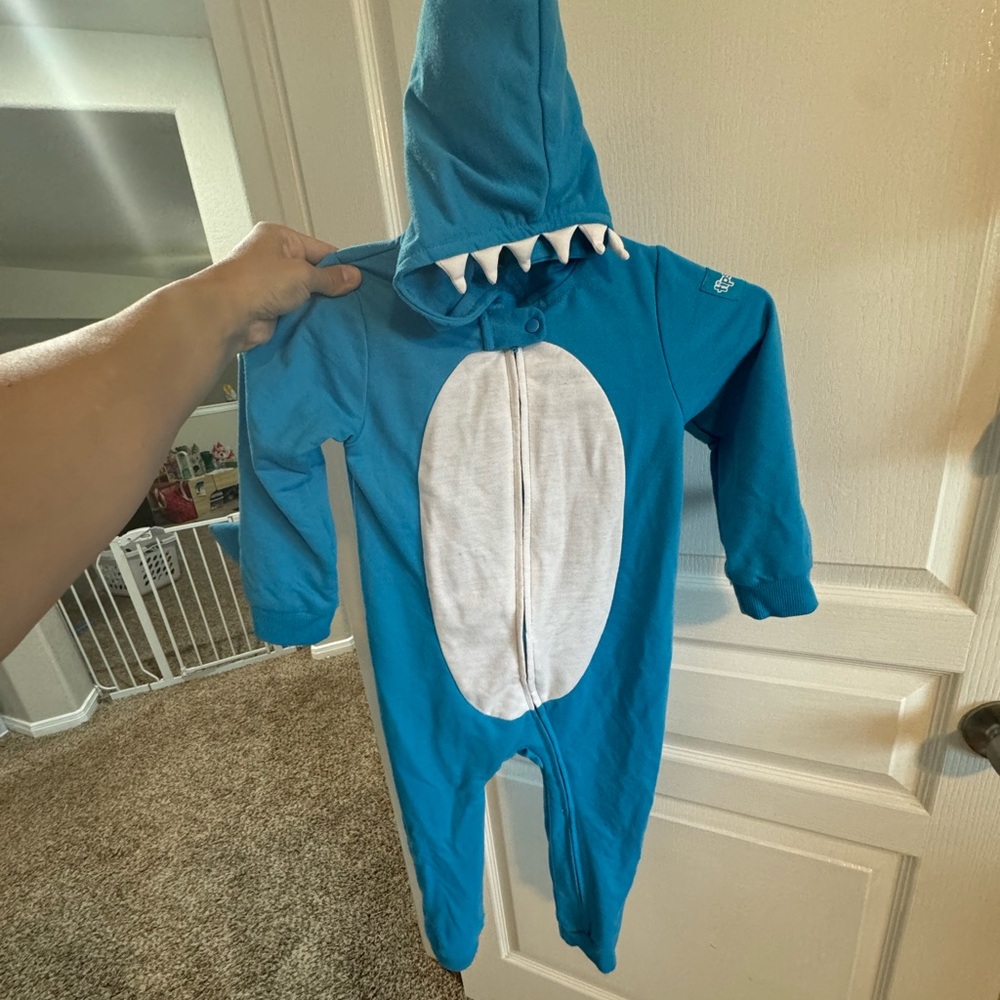 Shark child’s Halloween costume